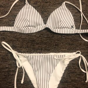Brand new Hurley bikini